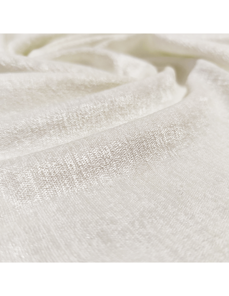 cortinas tupidas y brillantes